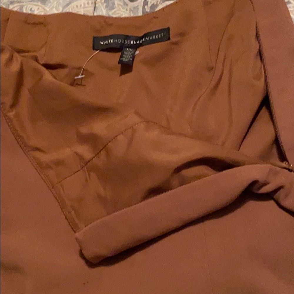 White House back market suede-like mini skirt - Picture 3 of 3